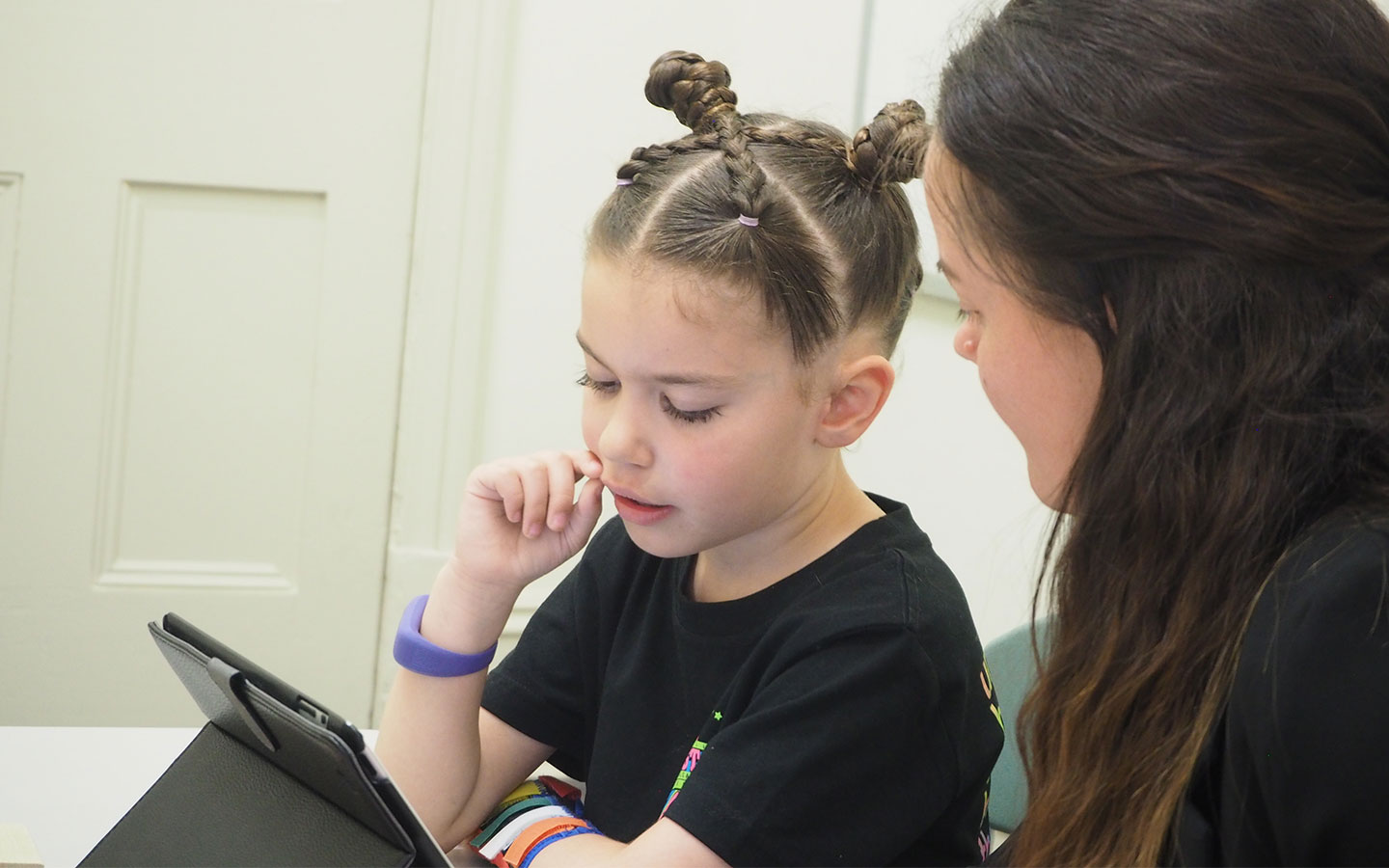 Novita Kid Tiffany in her Speech Therapy session at Novita