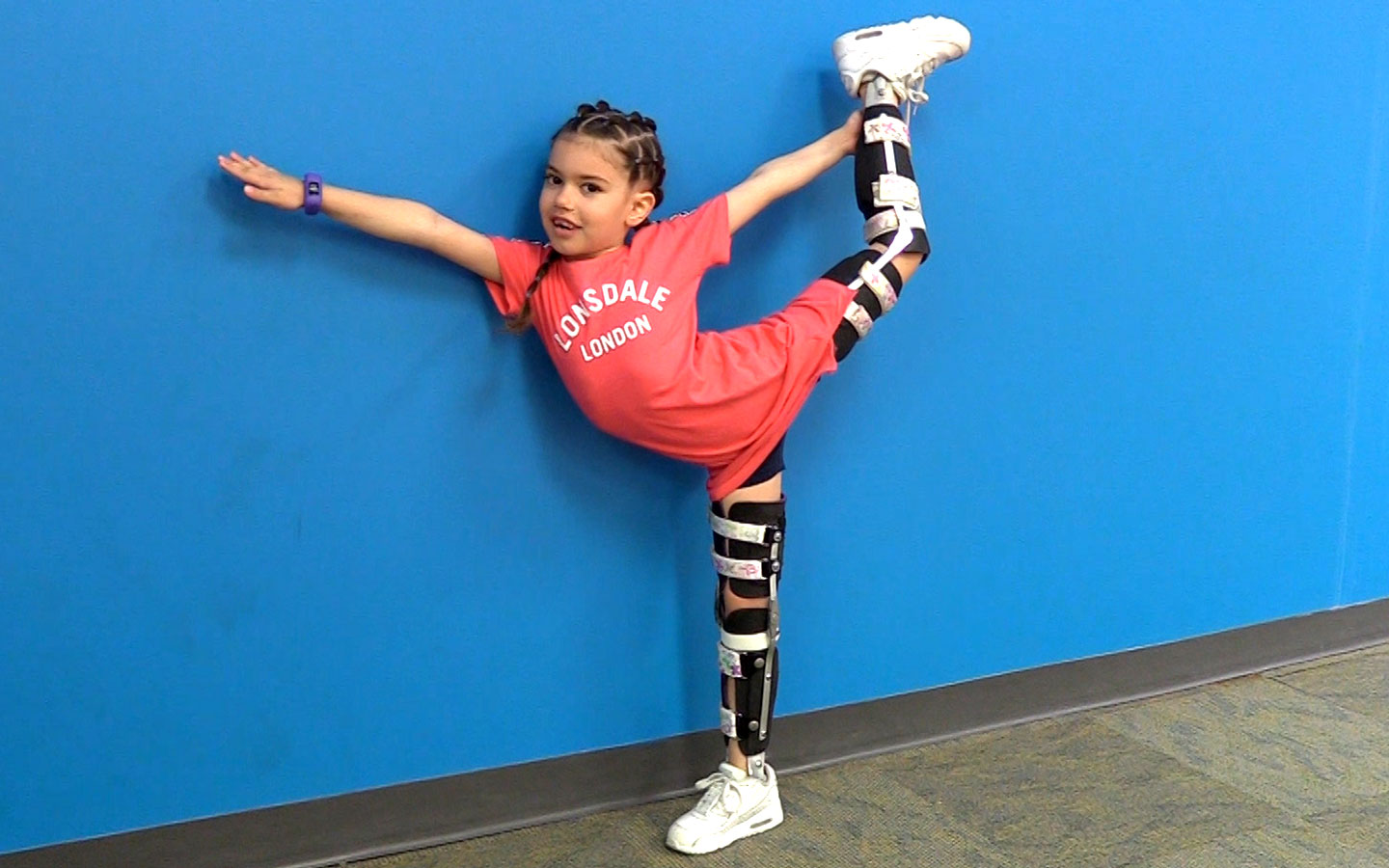 Novita Kid Tiffany showing us her